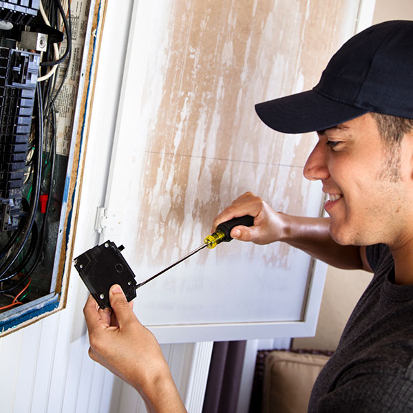 24 Hours Electric Service in Portland, ME